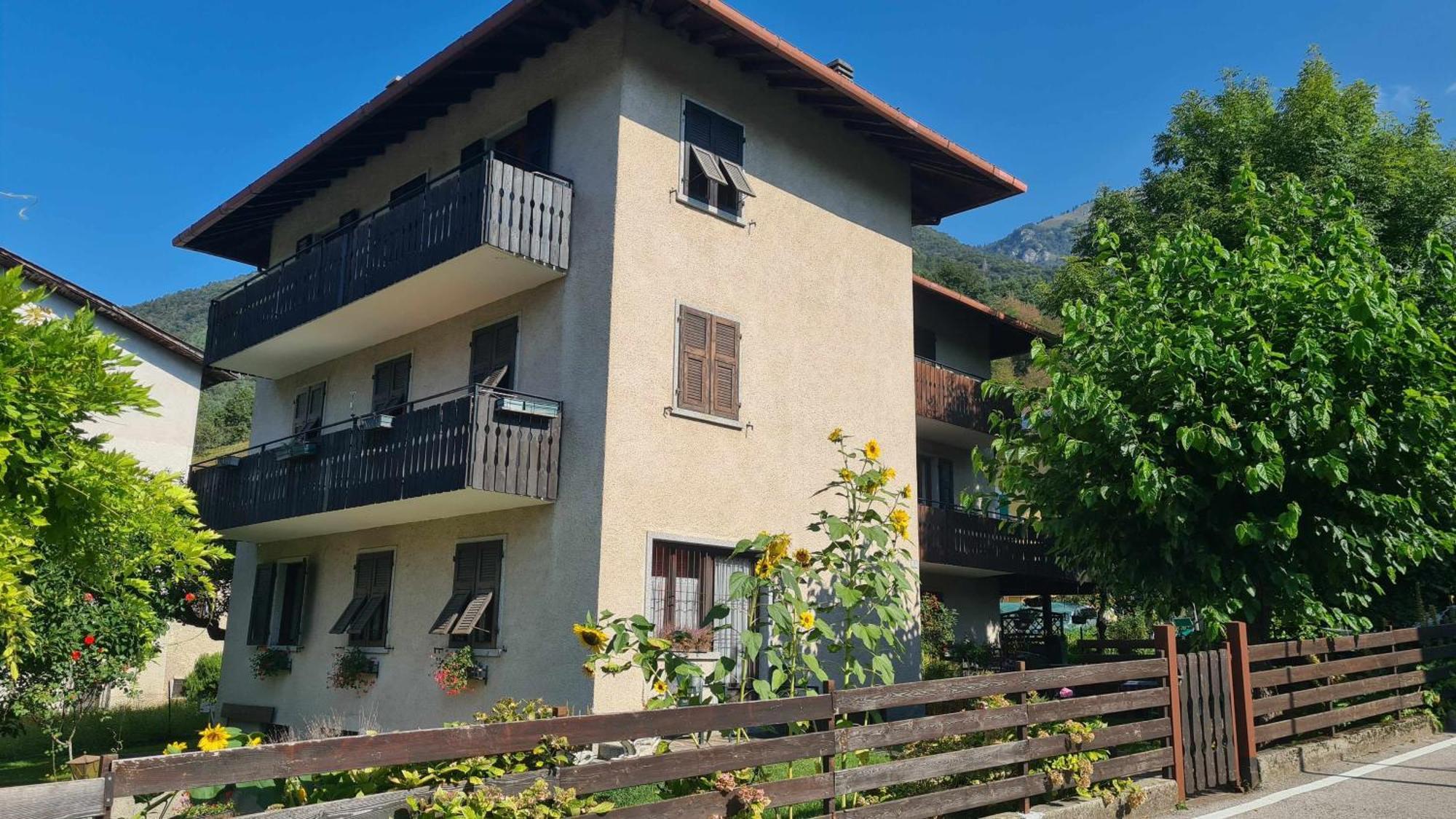 Bioledro Casa Lena Appartement Mezzolago Buitenkant foto