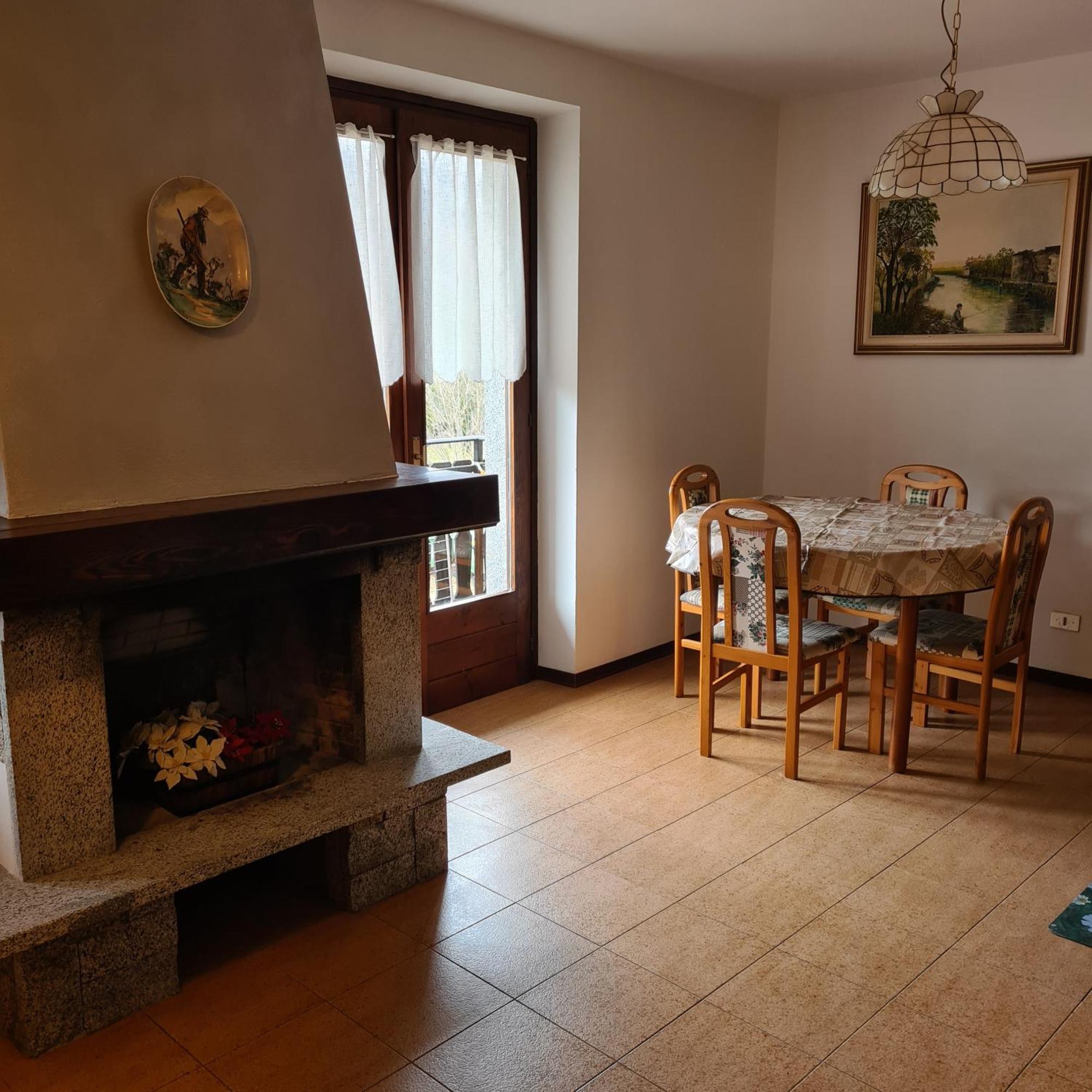 Bioledro Casa Lena Appartement Mezzolago Buitenkant foto